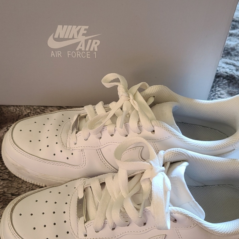 Womens Air Force one 07'